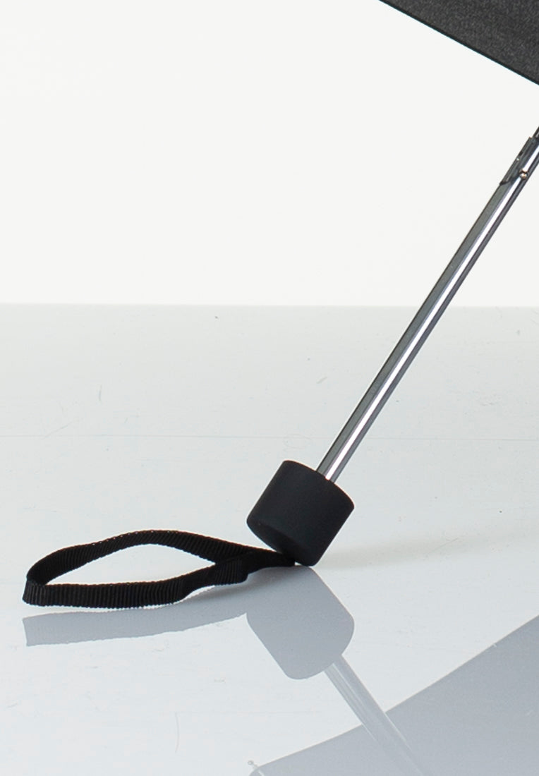 Lasessorrain-Edullinen kokoontaitettava sateenvarjo - 8790-lähikuva-kahvasta