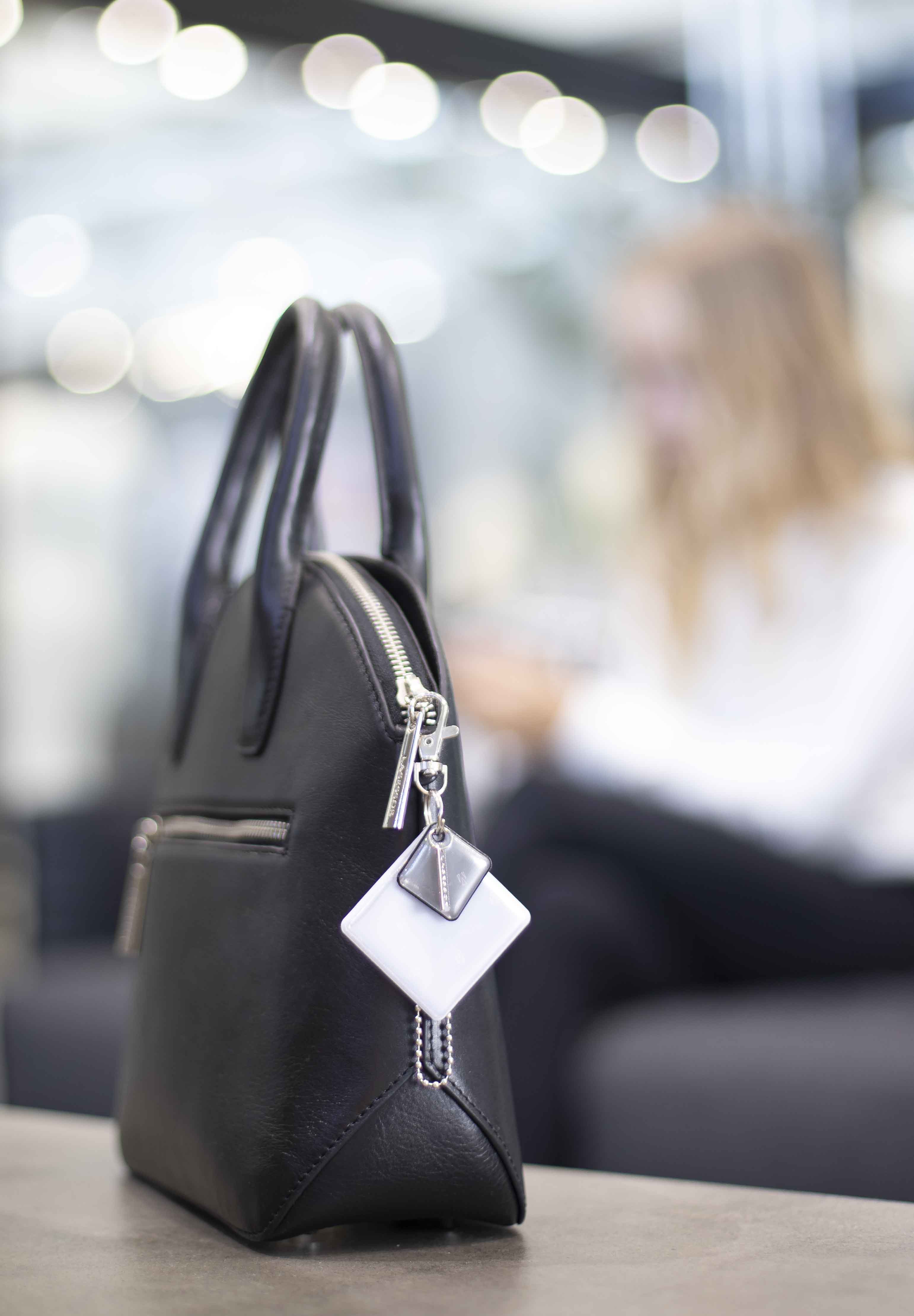 Neliöt Lasessor Koruheijastin musta F6