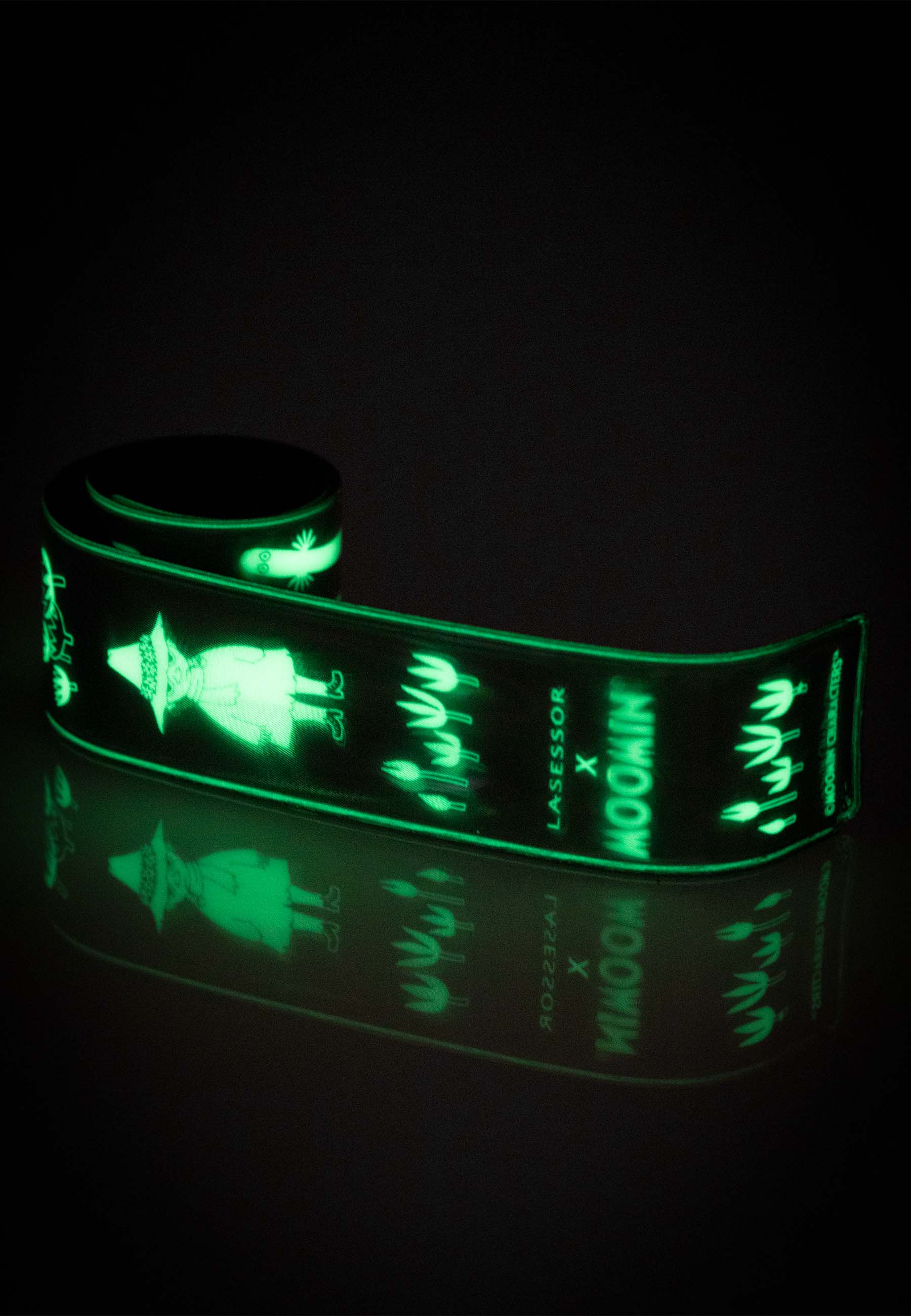 Muumi hohtojousiheijastin musta C3