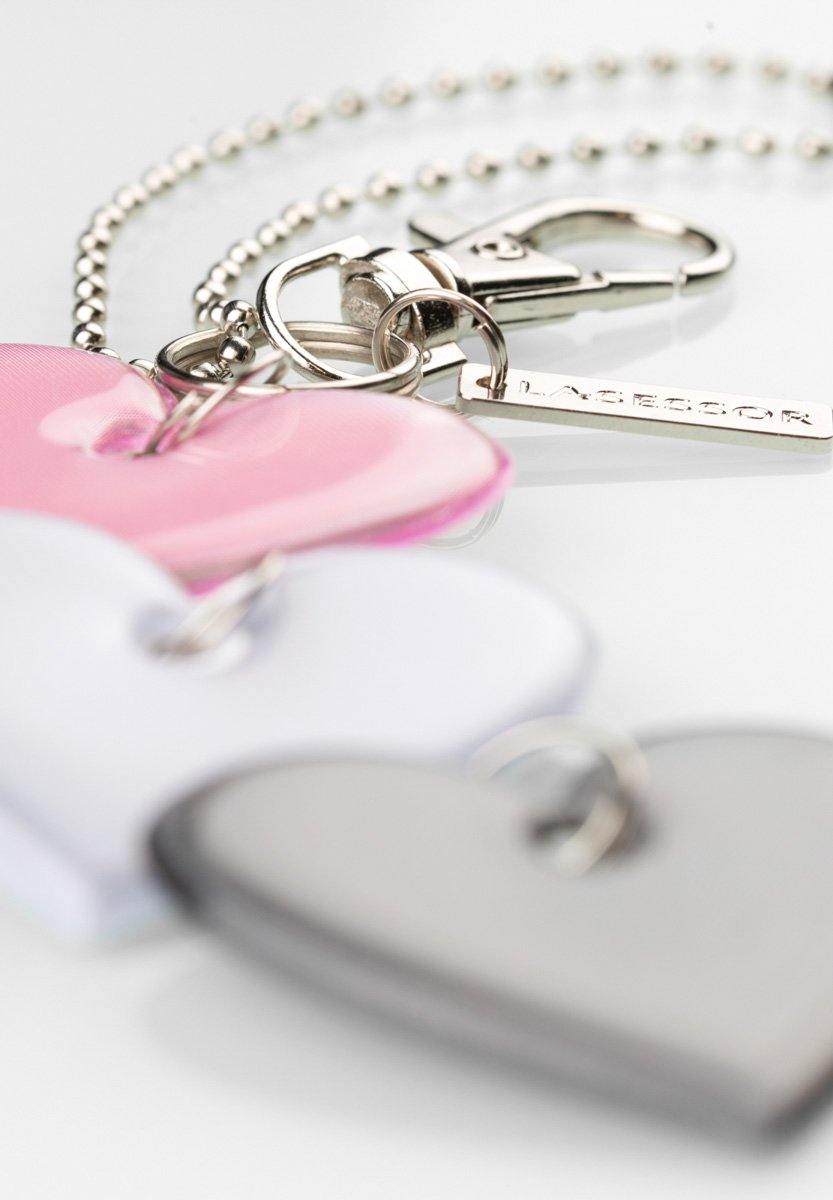 3 Sydäntä Lasessor Koruheijastin-heijastin-lähikuva