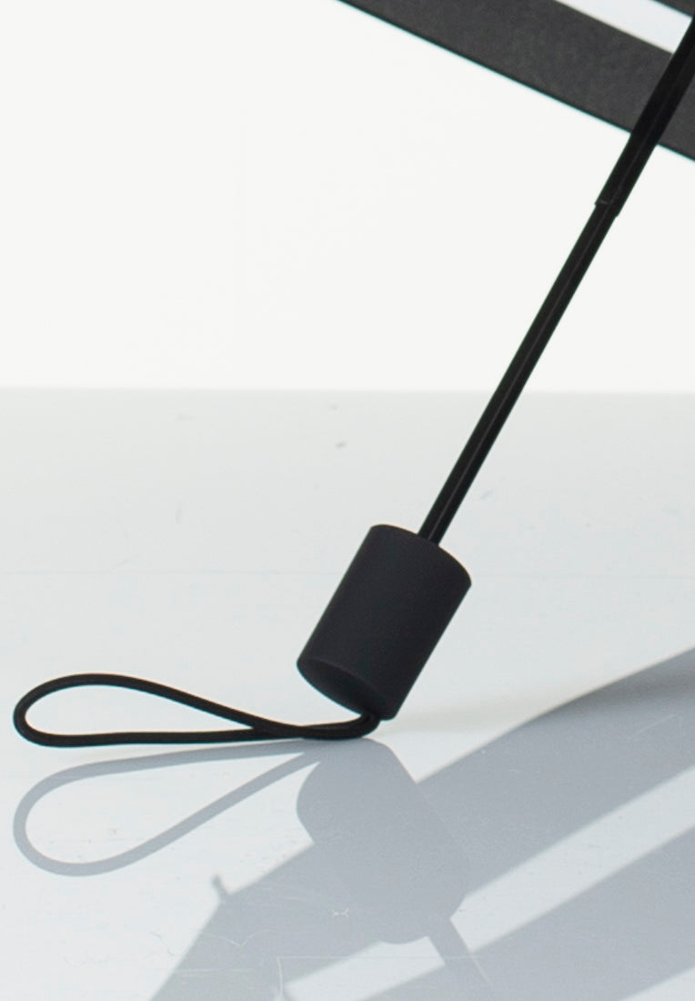 Lasessorrain-Kestävä kokoontaitettava sateenvarjo - 8775-lähikuva-kahvasta