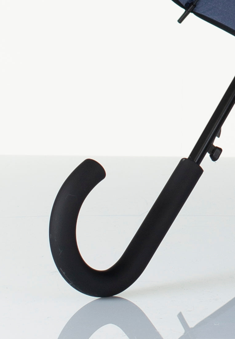 Lasessorrain-Iso sateenvarjo - 8781-lähikuva-kahvasta