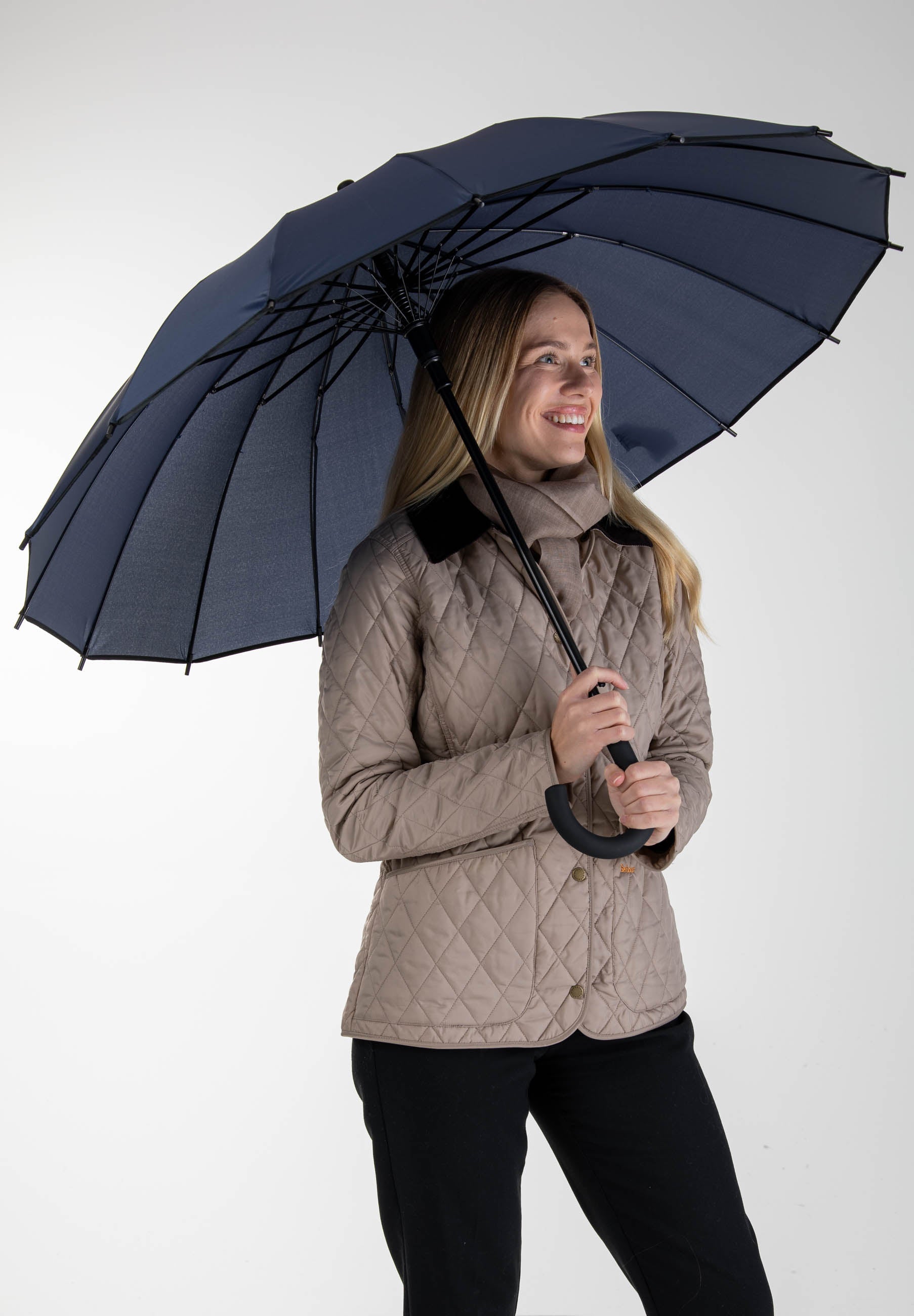 Iso sateenvarjo - 8781 - Lasessor