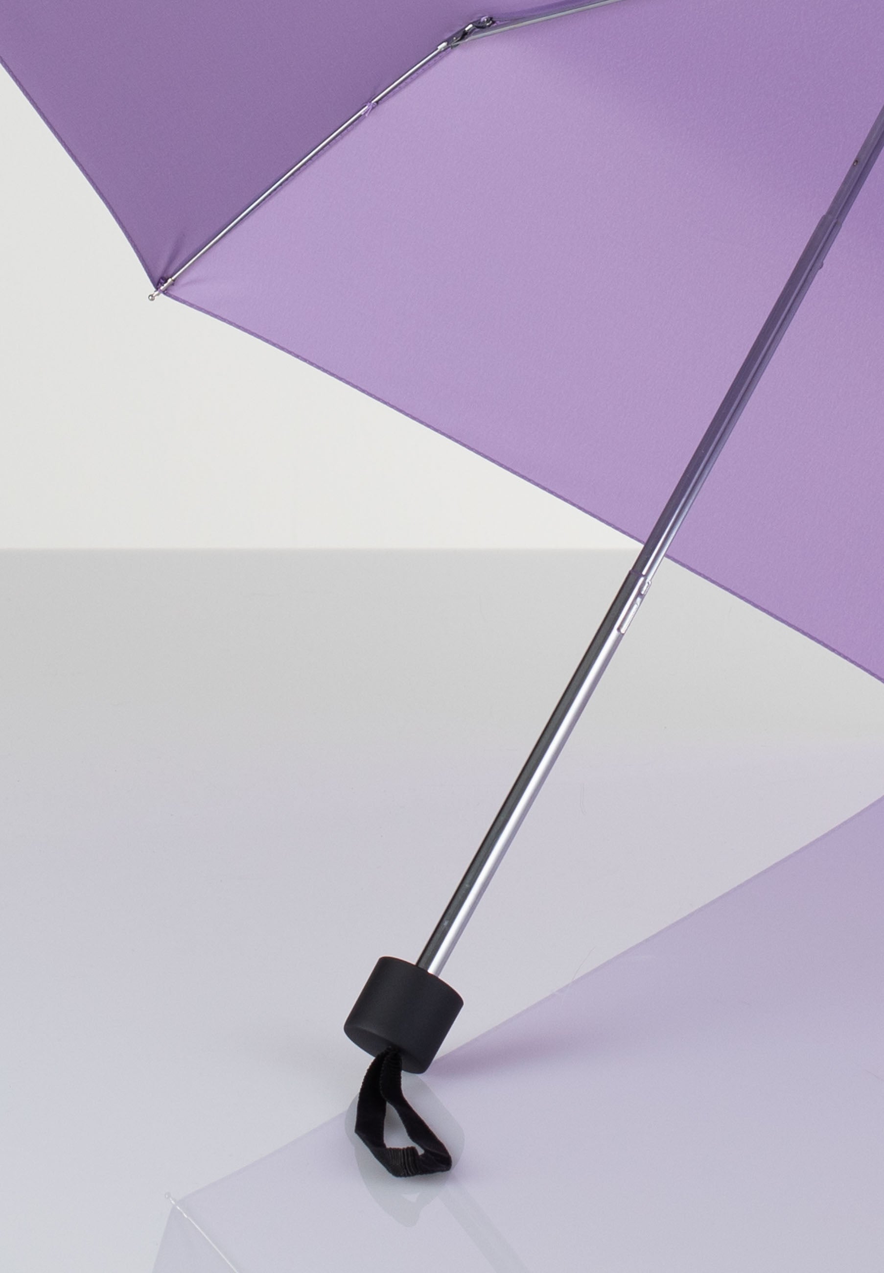 Affordable folding umbrella - 8790